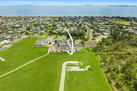Photo of property in 105 Karearea Way, Matarangi, 3592