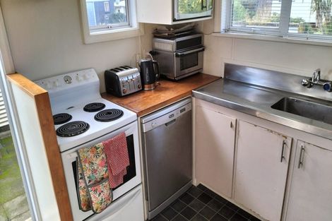 Photo of property in 168 Molesworth Street, New Plymouth, 4312