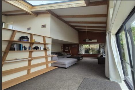 Photo of property in 59 Renown Road, Raumati South, Paraparaumu, 5032