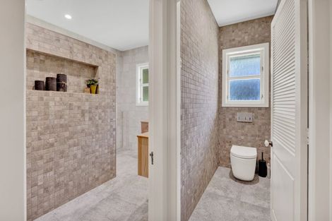 Photo of property in 42a Regan Street, Stratford, 4332