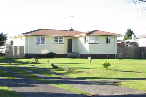 Photo of property in 206 Balmoral Drive, Tokoroa, 3420