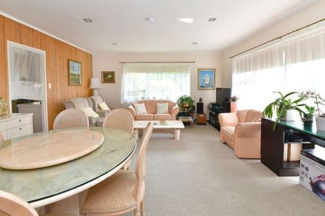 Photo of property in 1/85 Velma Road, Hillcrest, Auckland, 0627