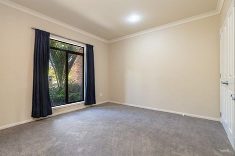 Photo of property in 70 Mount Marua Way, Timberlea, Upper Hutt, 5018