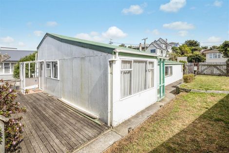 Photo of property in 21 Tarawera Road, Johnsonville, Wellington, 6037