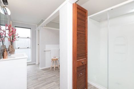 Photo of property in 56 Cambridge Road, Hillcrest, Hamilton, 3216