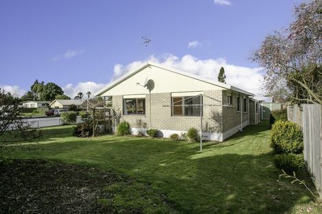 Photo of property in 5 Mansfield Street, Leamington, Cambridge, 3432