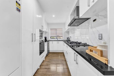 Photo of property in 4 Valonia Street, New Windsor, Auckland, 0600