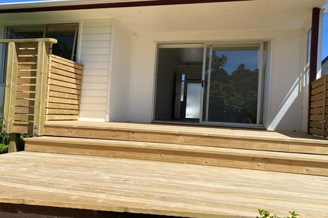 Photo of property in 42a Hicks Close, Whitby, Porirua, 5024