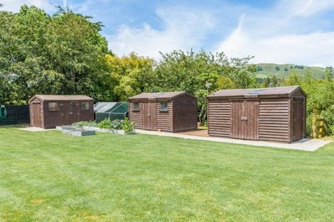 Photo of property in 1 Cabbage Tree Grove, Kinloch, Taupo, 3377