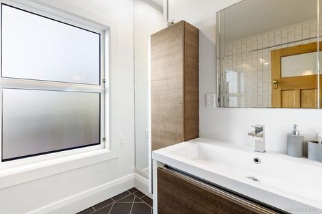 Photo of property in 4 Amritsar Street, Khandallah, Wellington, 6035