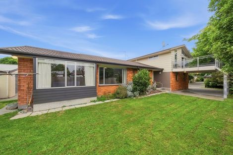 Photo of property in 53 Sayers Crescent, Ilam, Christchurch, 8041