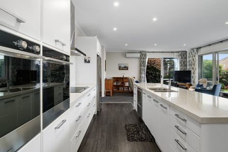 Photo of property in 23 Hansard Place, Bethlehem, Tauranga, 3110