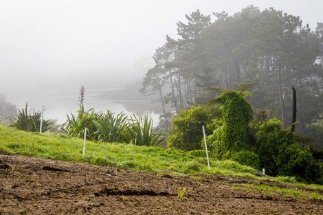 Photo of property in 74 Pohutukawa Parade, Riverhead, 0820