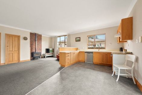 Photo of property in 19 Devon Street, Gore, 9710