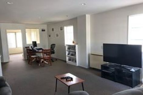 Photo of property in Courtenay Apartments, 402/120 Courtenay Place, Te Aro, Wellington, 6011