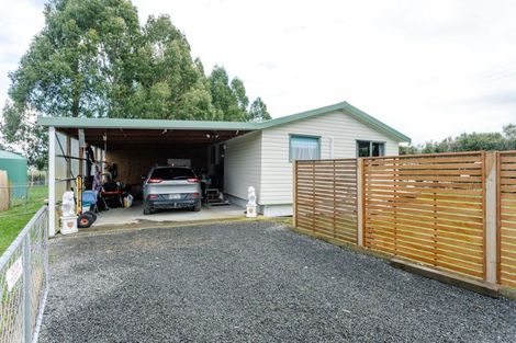 Photo of property in 341 Maharahara Road, Dannevirke, 4972