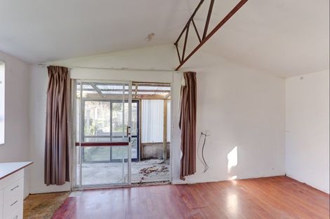 Photo of property in 43 Alma Road, Gonville, Whanganui, 4501