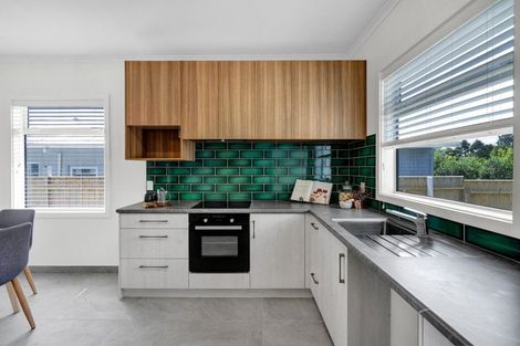 Photo of property in 41 Tokomaru Street, Welbourn, New Plymouth, 4312