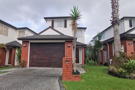 Photo of property in 19 Middlefield Drive, East Tamaki Heights, Auckland, 2016