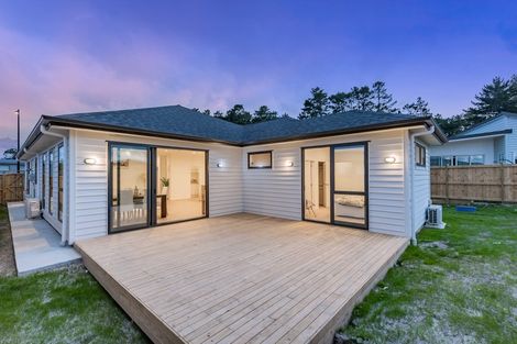 Photo of property in 3 Zadar Street, Kumeu, 0810