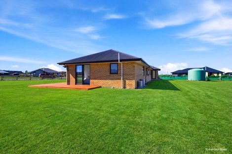 Photo of property in 17 Edgeworth Road, Darfield, 7571