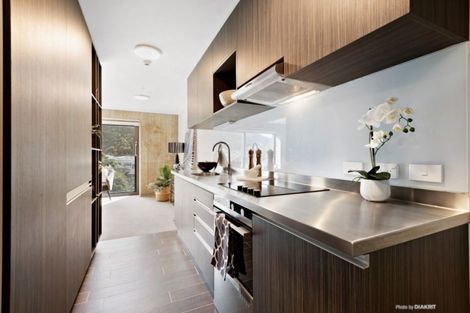 Photo of property in Frame Apartments, 502/111 Molesworth Street, Thorndon, Wellington, 6011