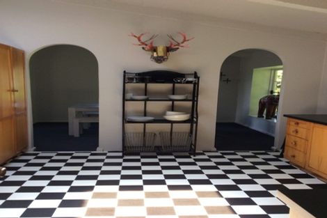 Photo of property in 35 Tremaine Avenue, Two Mile Bay, Taupo, 3330