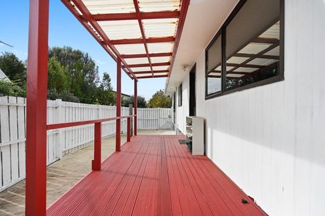 Photo of property in 15 Garland Drive, St Andrews, Hamilton, 3200