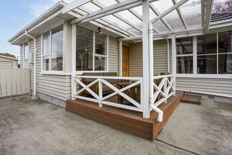 Photo of property in 5 Guildford Street, Burnside, Christchurch, 8053