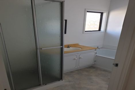 Photo of property in 2/8 Mayville Avenue, New Lynn, Auckland, 0600