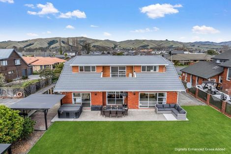 Photo of property in 12 Logan Place, Blenheim, 7201