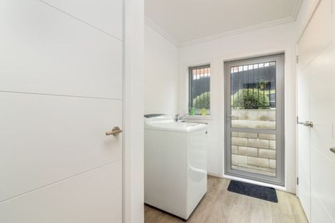 Photo of property in 1/158 Centaurus Road, Saint Martins, Christchurch, 8022