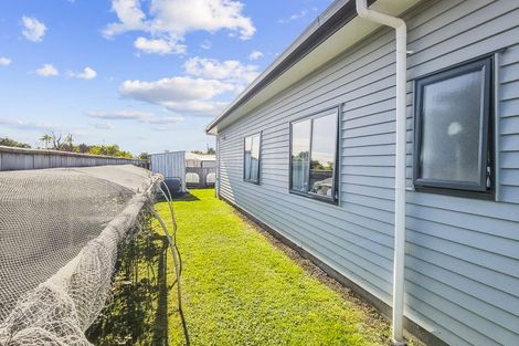 Photo of property in 10 Pohatu Lane, Otaki, 5512