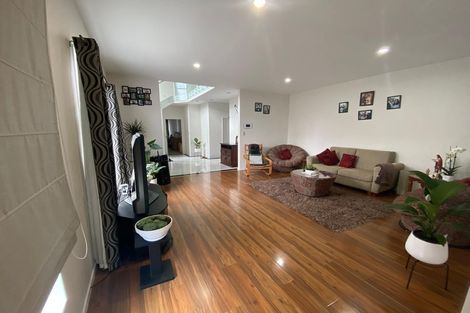Photo of property in 1 Cranford Drive, Flat Bush, Auckland, 2019