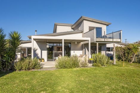 Photo of property in 116a Paetawa Road, Peka Peka, Waikanae, 5391