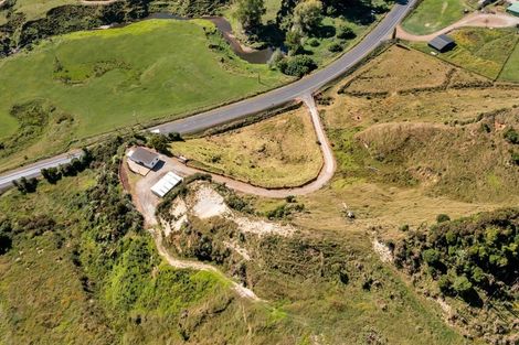 Photo of property in 1530 Mokau Road, Uruti, Urenui, 4379