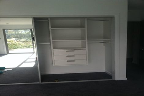 Photo of property in 58 Miromiro Road, Normandale, Lower Hutt, 5010