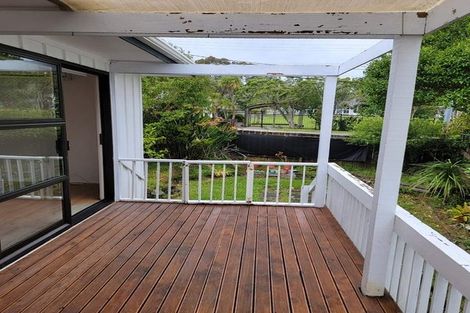 Photo of property in 2/59 Seaview Road, Glenfield, Auckland, 0629