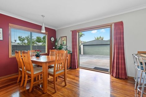 Photo of property in 112 Beerescourt Road, Beerescourt, Hamilton, 3200
