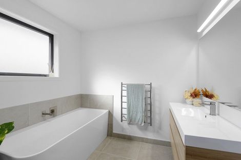 Photo of property in 13 Kelburn Place, Tinwald, Ashburton, 7700