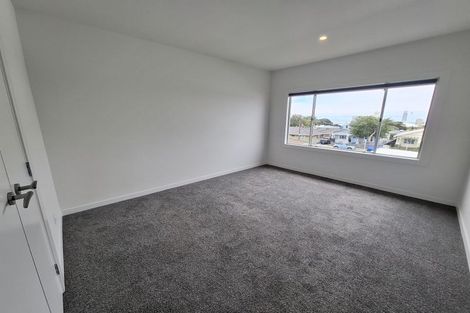 Photo of property in 33 Fulford Street, New Plymouth, 4310