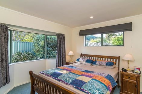 Photo of property in 182d Raumati Road, Raumati Beach, Paraparaumu, 5032