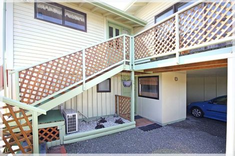 Photo of property in 39 Shortt Street, Foxton Beach, Foxton, 4815