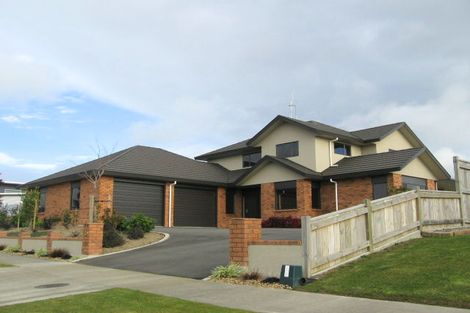 Photo of property in 59 Cashmere Drive, Fitzherbert, Palmerston North, 4410
