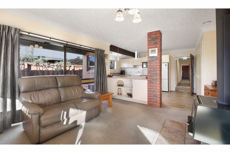 Photo of property in 12 Keldon Avenue, Rangiora, 7400