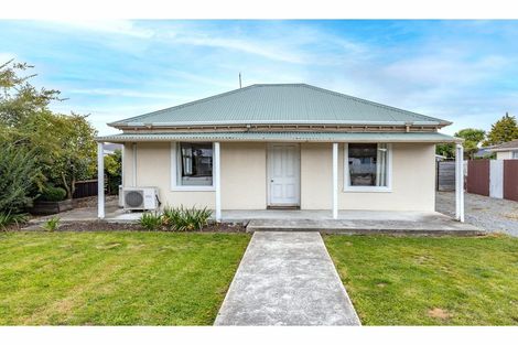 Photo of property in 15 Torlesse Street, Rangiora, 7400