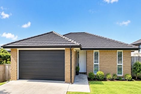 Photo of property in 12 Helenvale Crescent, Pokeno, 2402