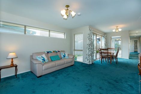 Photo of property in 51 Palmers Road, New Brighton, Christchurch, 8083