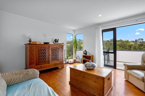 Photo of property in 5a Piripiri Crescent, Torbay, Auckland, 0630