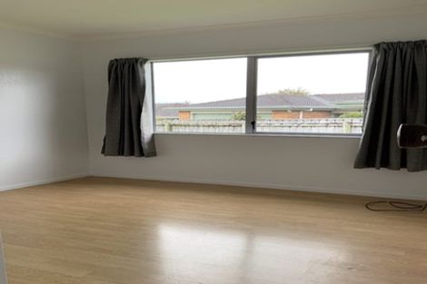 Photo of property in 86a Sturges Road, Henderson, Auckland, 0612